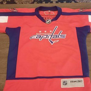 Reebok Washington Capitals Hockey Youth #8 Jersey Ovechkin - Size 7